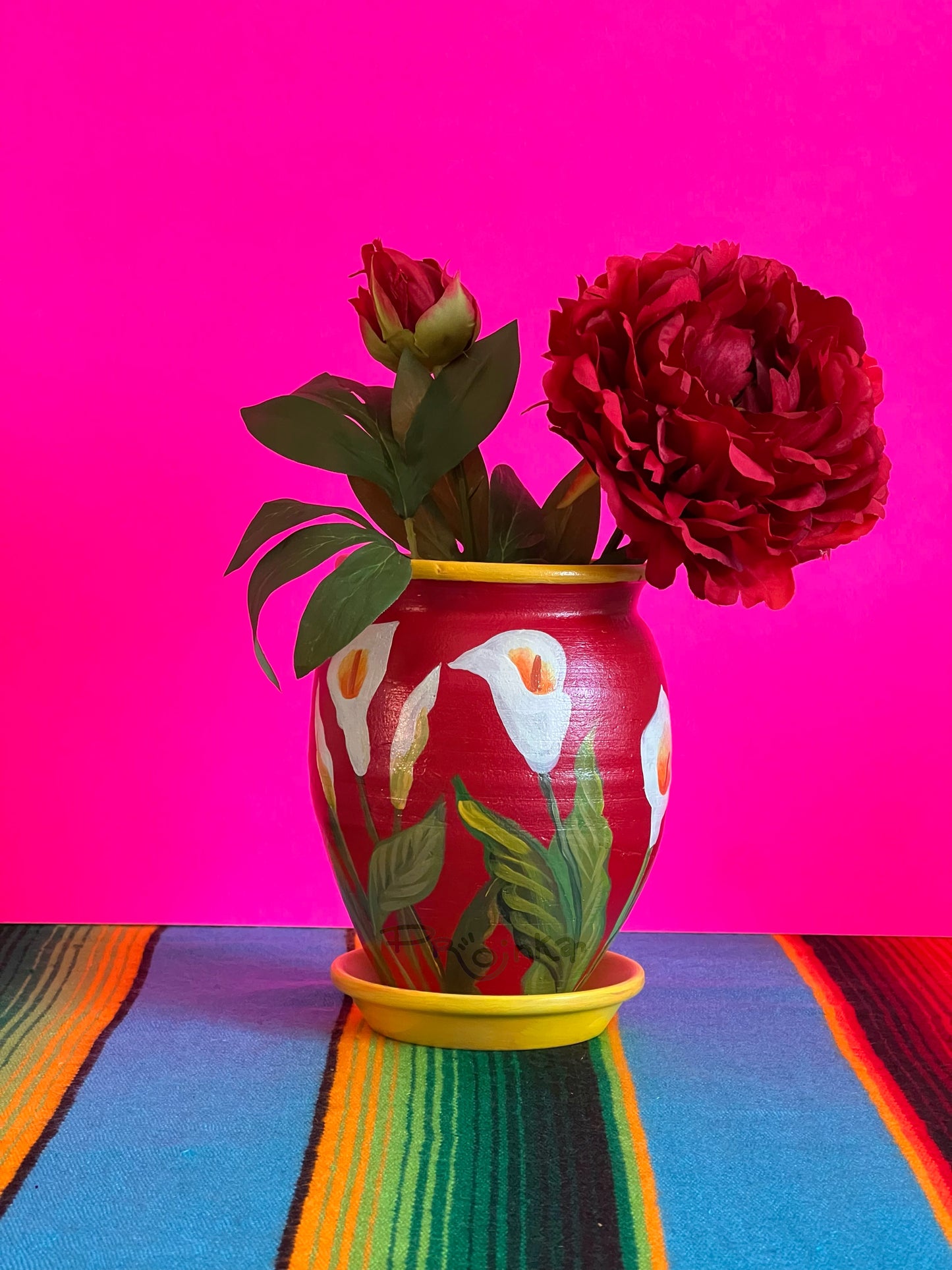 Calla Lilies de Ruby Maceta